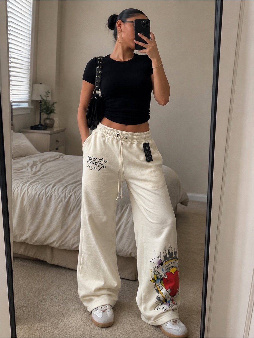 Ed Hardy Rare Kills Love Graphic Sweatpants Ivory Joggers Size S NWT